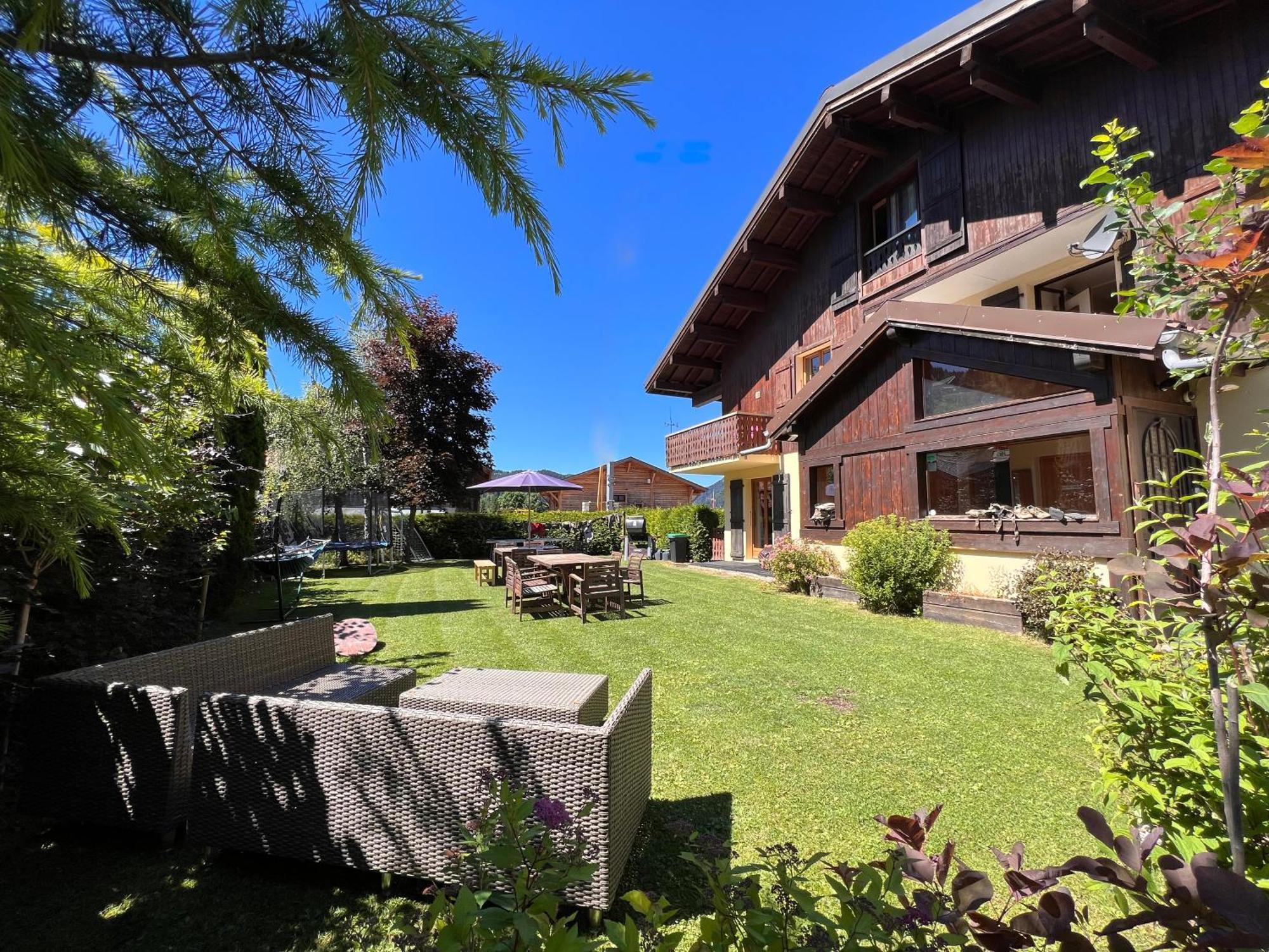 Chalet Aventure B&B لي جيه المظهر الخارجي الصورة